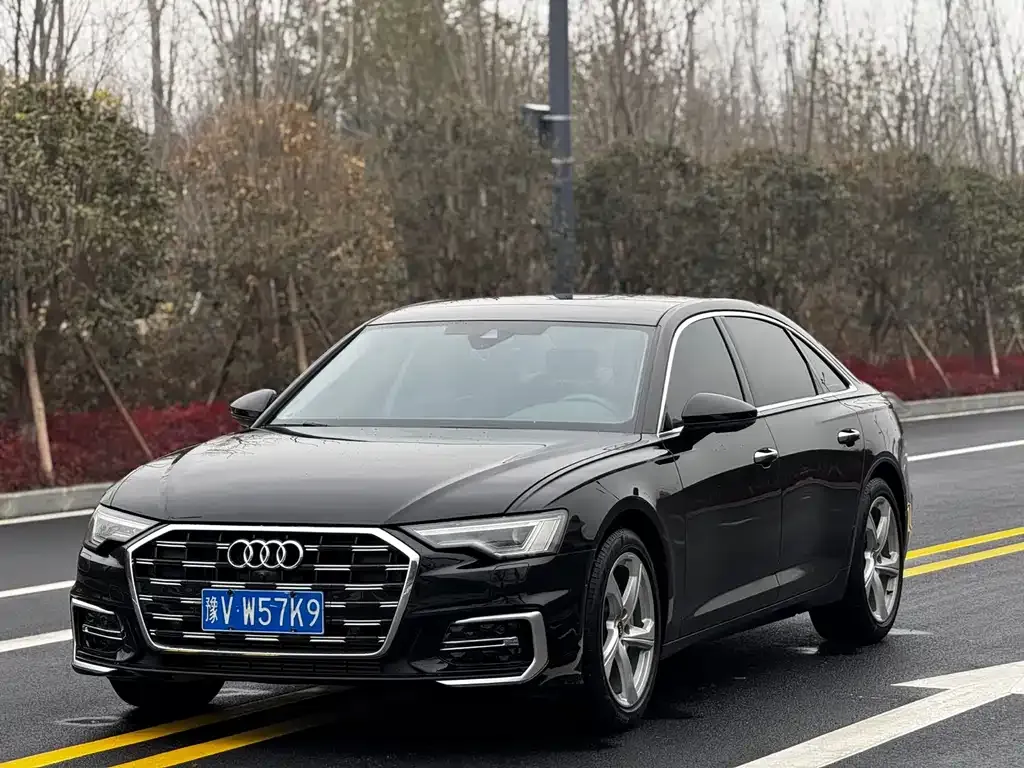 Audi A6L 2023 из CN, фото 1