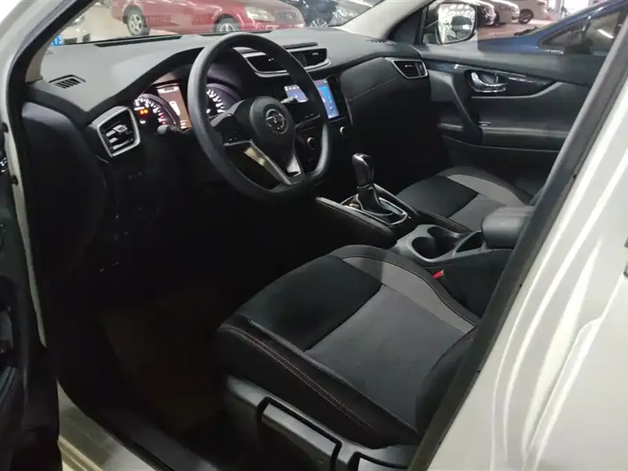 Nissan Qashqai 2021 из CN, фото 4