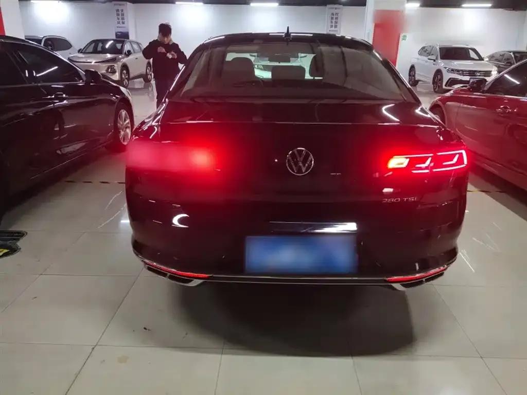 Volkswagen Magotan 2025 из CN, фото 4