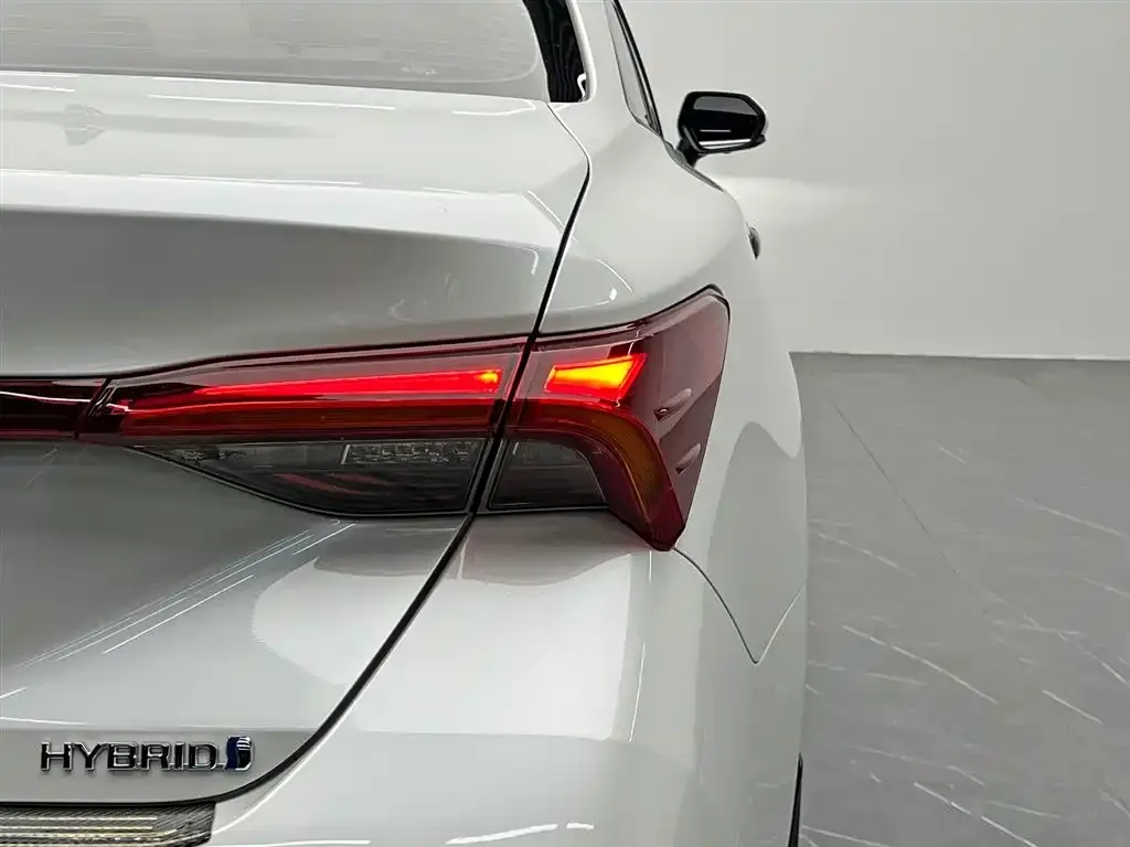 Toyota Avalon 2022 из CN, фото 10