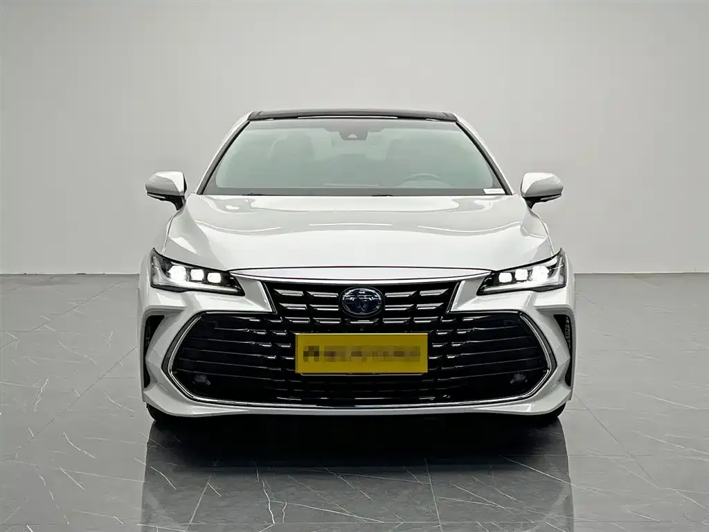 Toyota Avalon 2022 из CN, фото 2