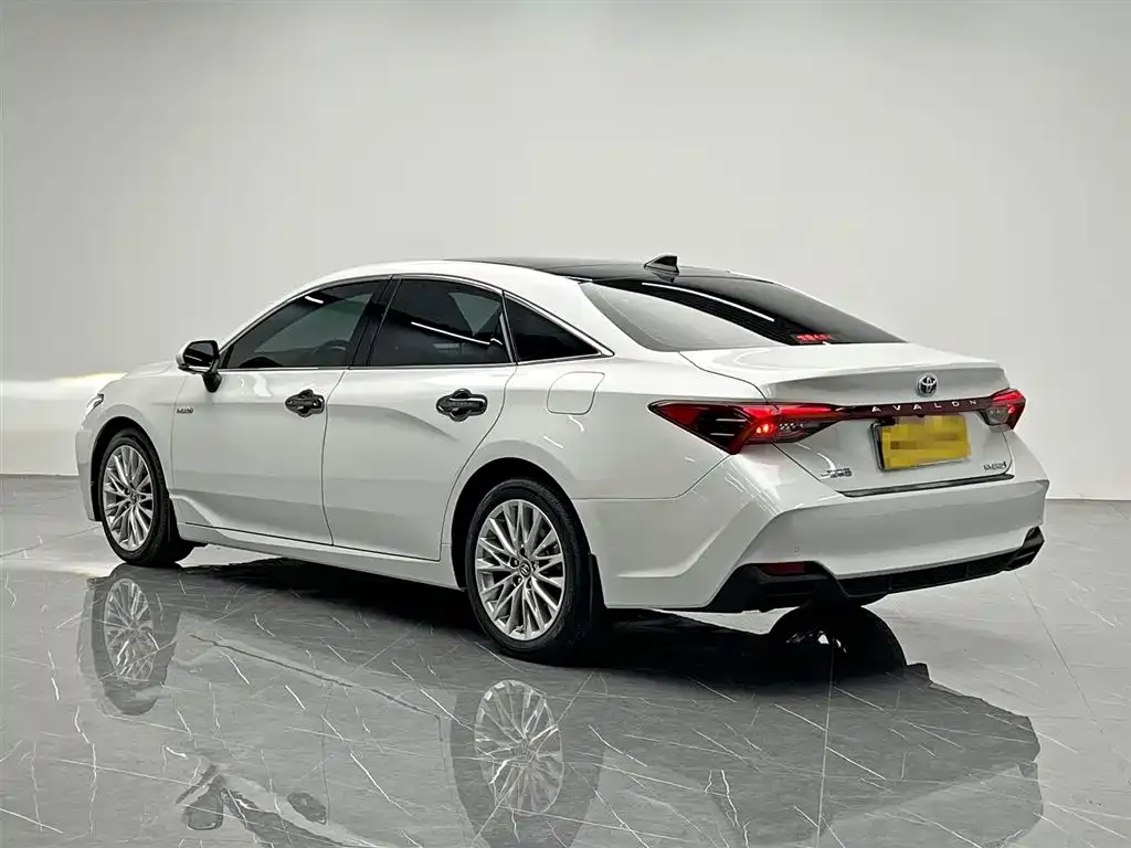 Toyota Avalon 2022 из CN, фото 4