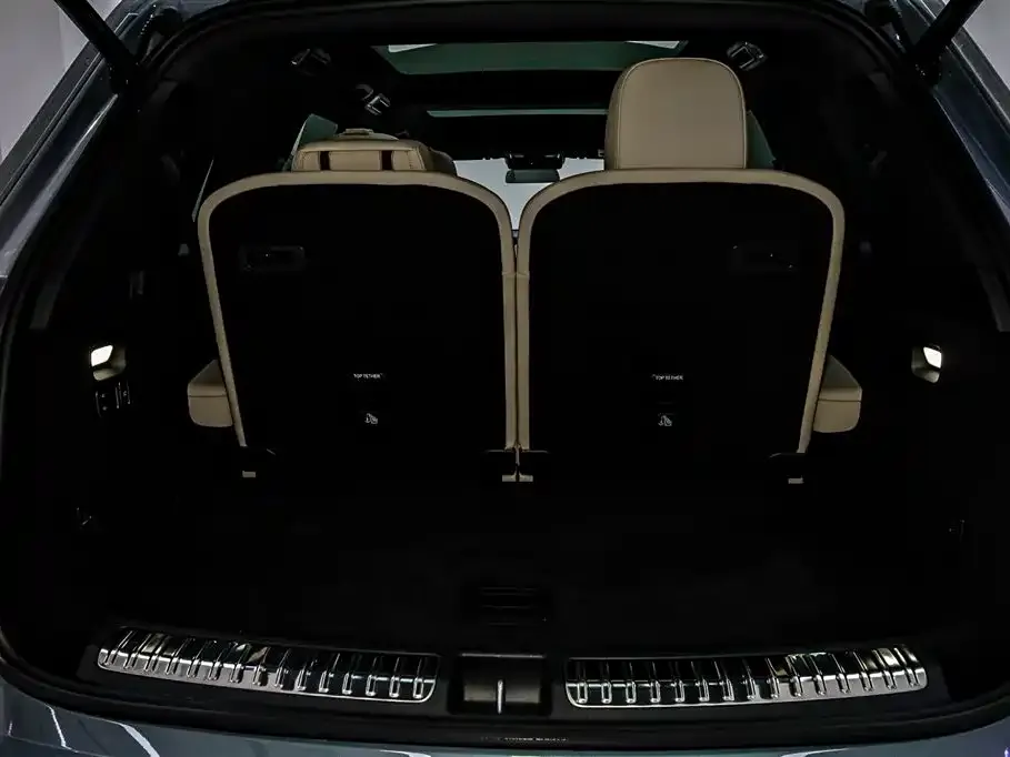 Li Auto L8 2025 из CN, фото 8