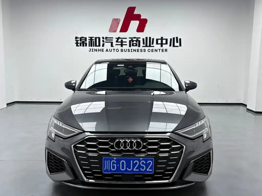 Audi A3 2023 из CN, фото 7