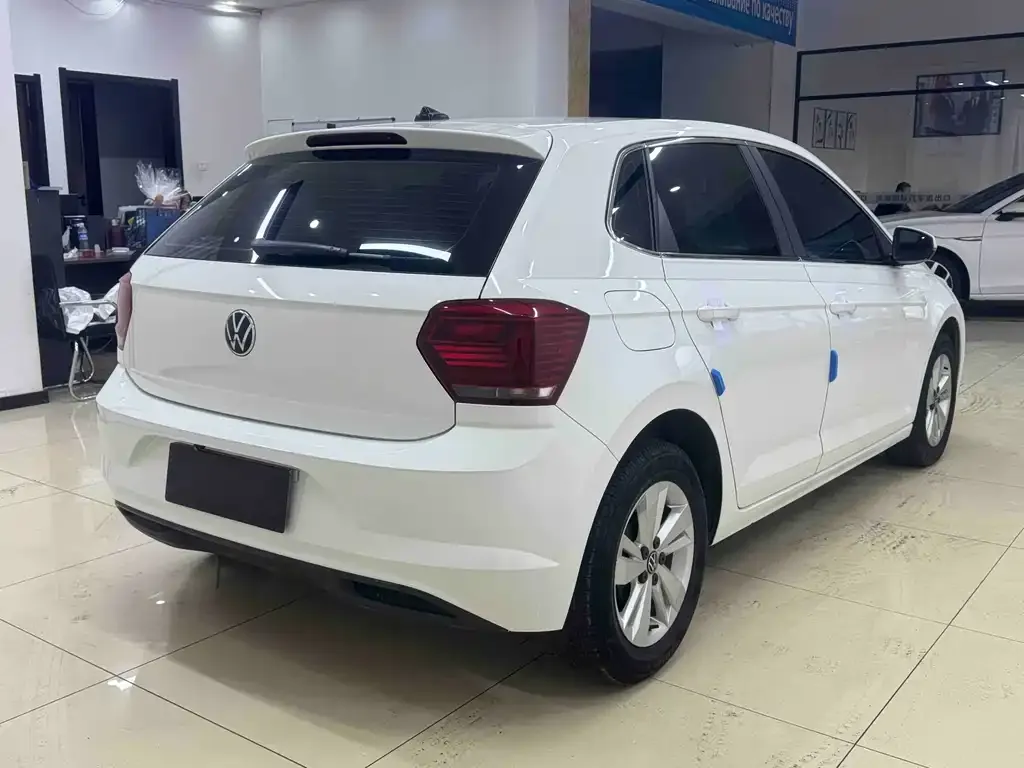 Volkswagen Polo 2021 из CN, фото 9