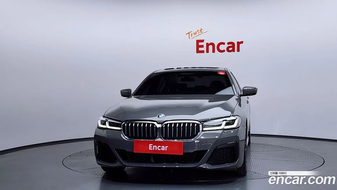 BMW 5-Series 2021 из KR, фото 2