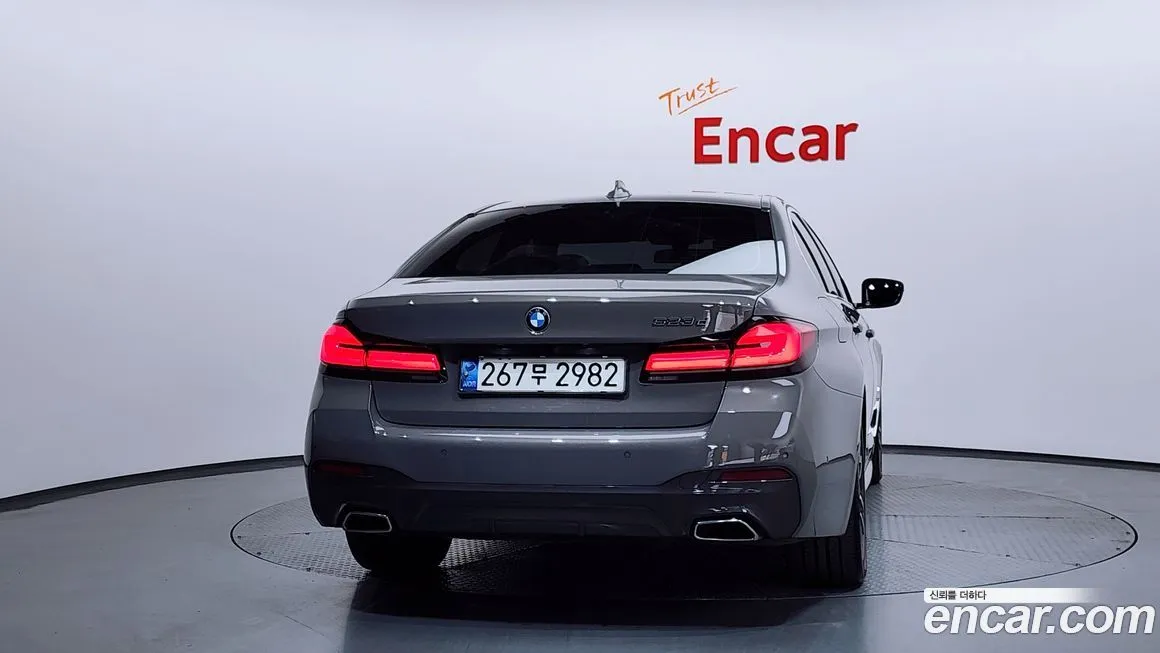 BMW 5-Series 2021 из KR, фото 7