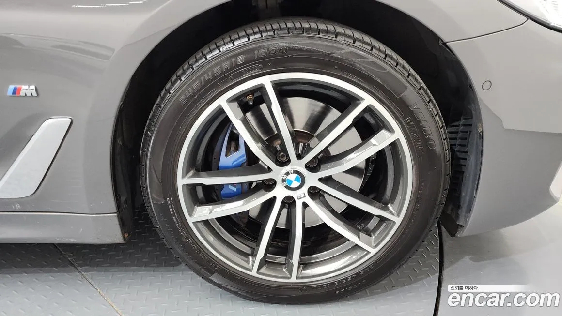 BMW 5-Series 2021 из KR, фото 4