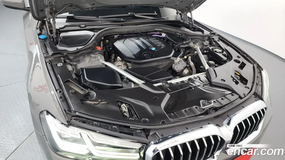 BMW 5-Series 2021 из KR, фото 9