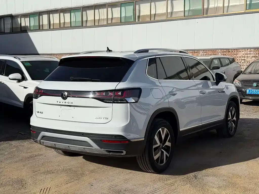 Volkswagen Tayron 2023 из CN, фото 7
