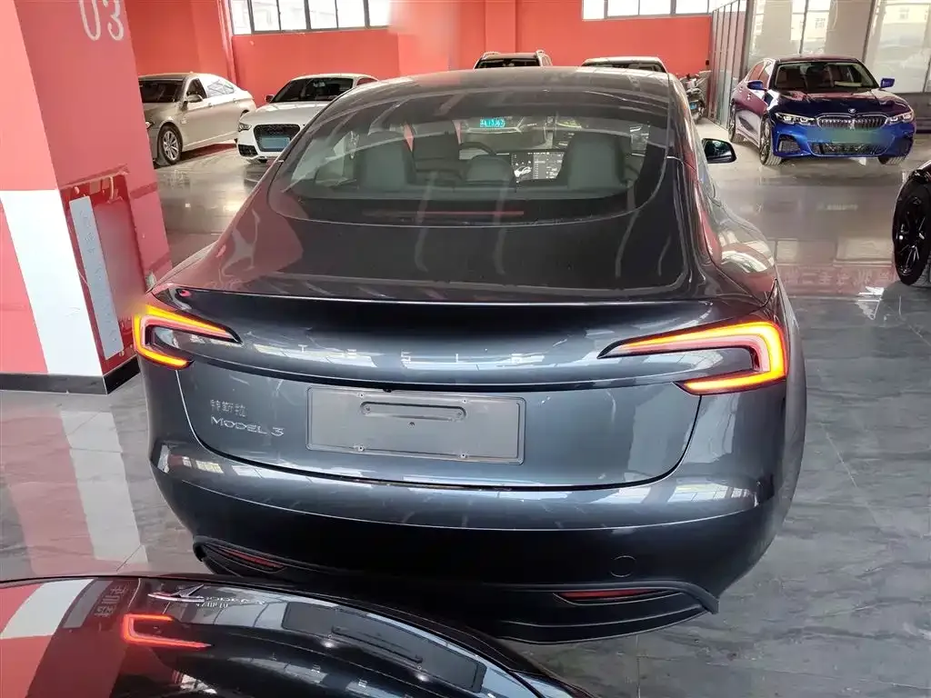 Tesla Model 3 2024 из CN, фото 4