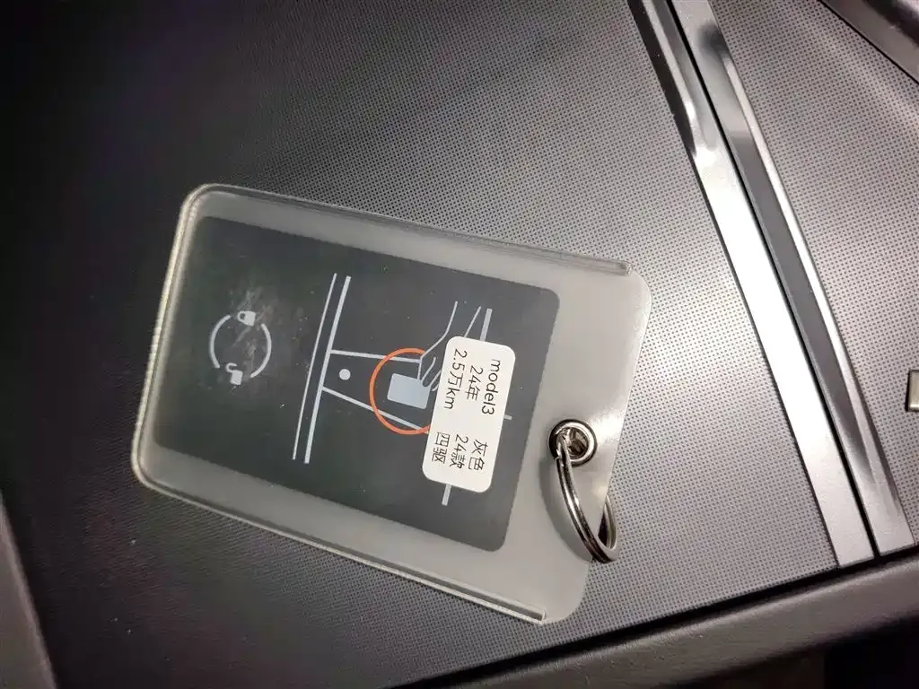 Tesla Model 3 2024 из CN, фото 7