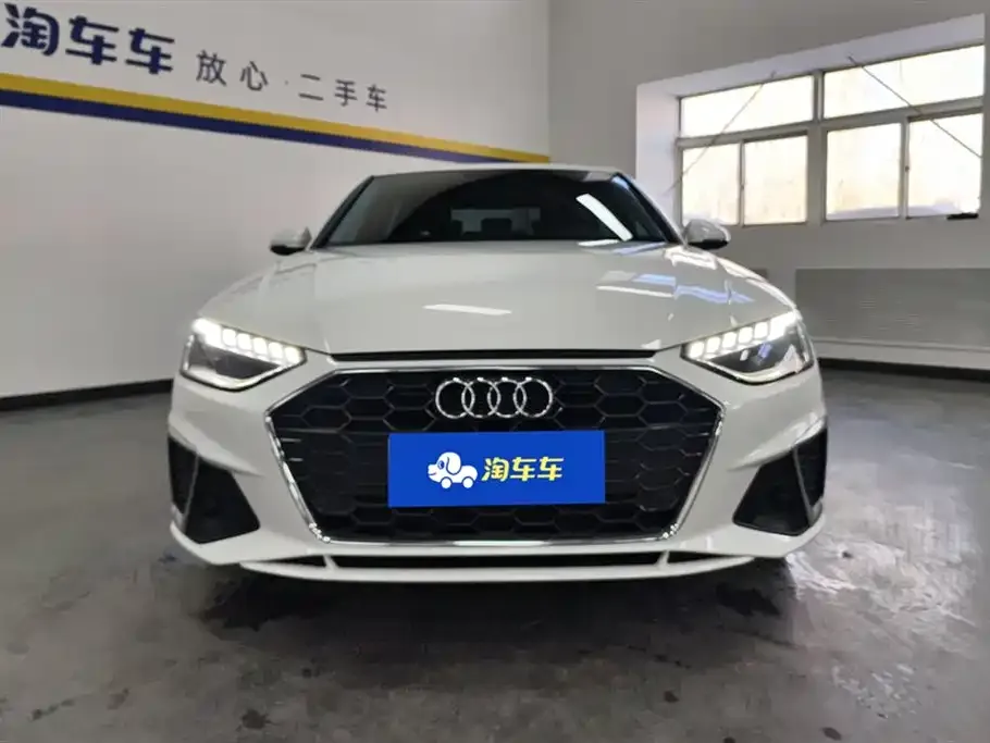 Audi A4L 2021 из CN, фото 3