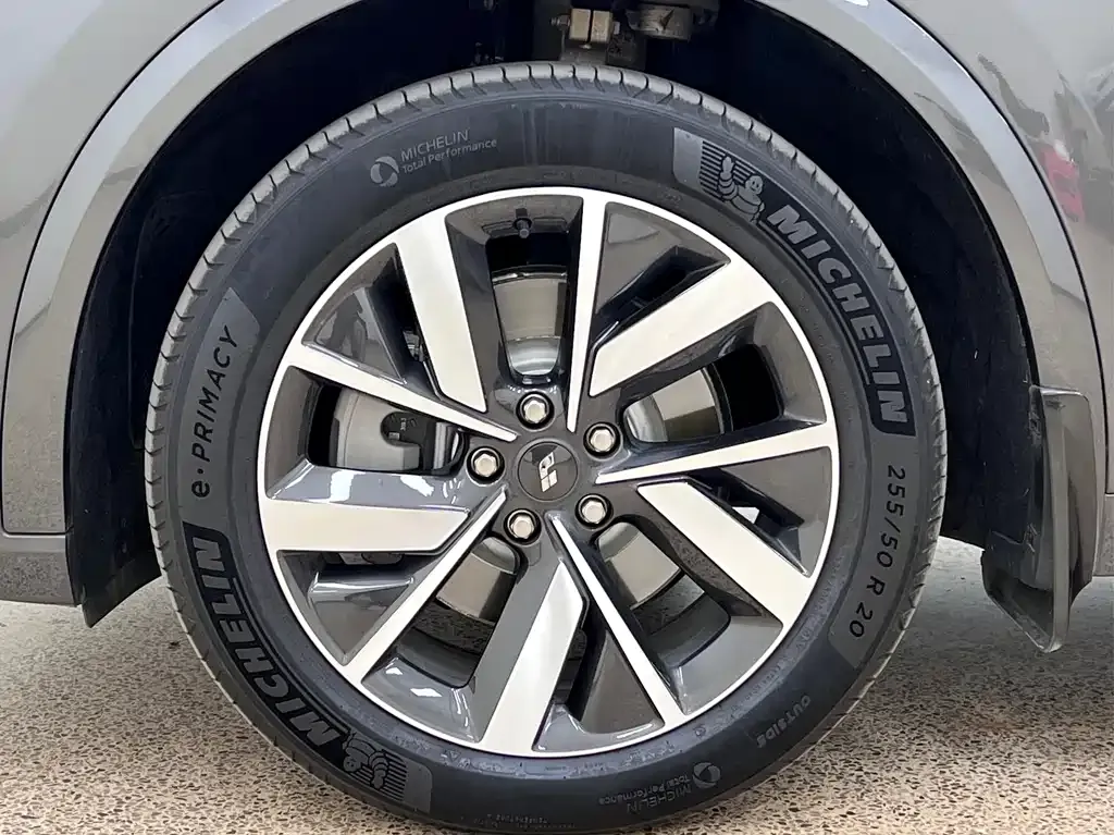 Li Auto L8 2024 из CN, фото 7