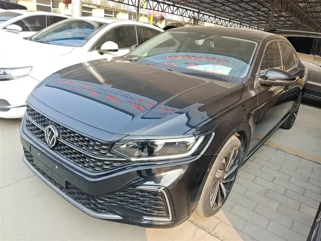 Volkswagen Passat 2022 из CN, фото 1