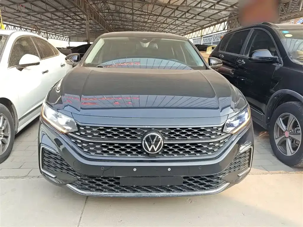 Volkswagen Passat 2022 из CN, фото 6
