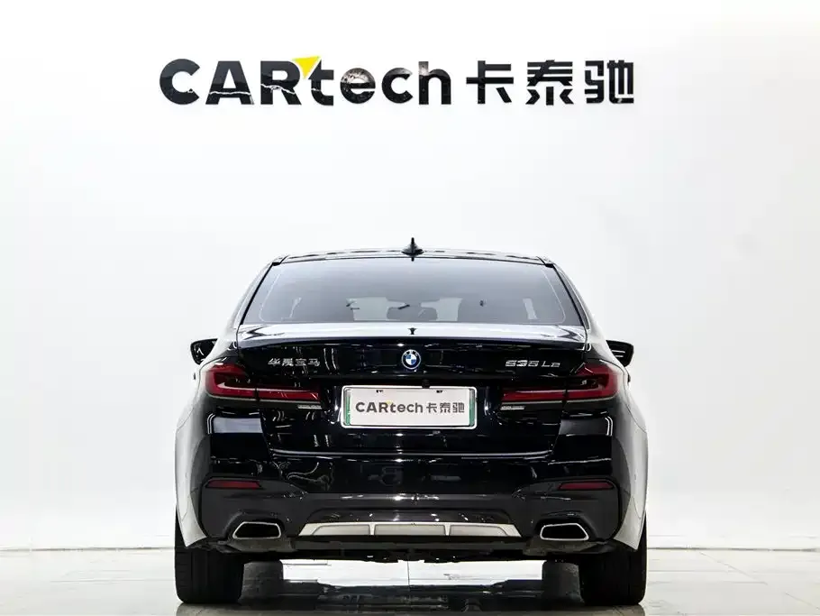 BMW 5 Series New Energy — фото 3