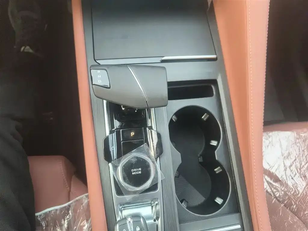 Changan CS75PLUS 2025 из CN, фото 3