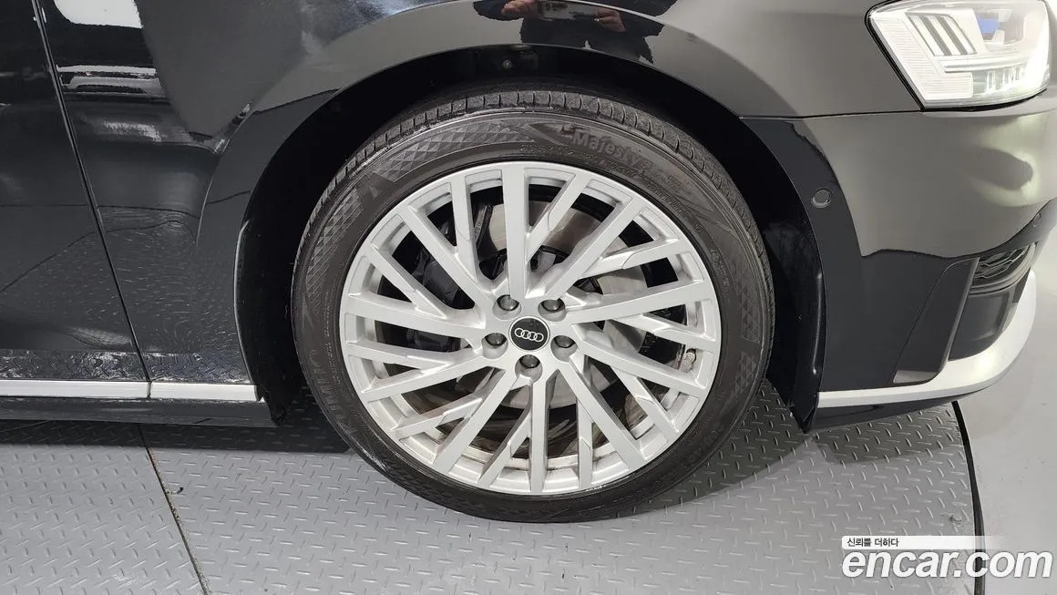 Audi A8 2021 из KR, фото 7