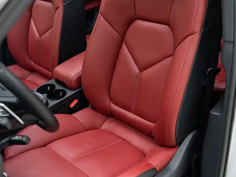 Porsche Macan 2023 из CN, фото 8