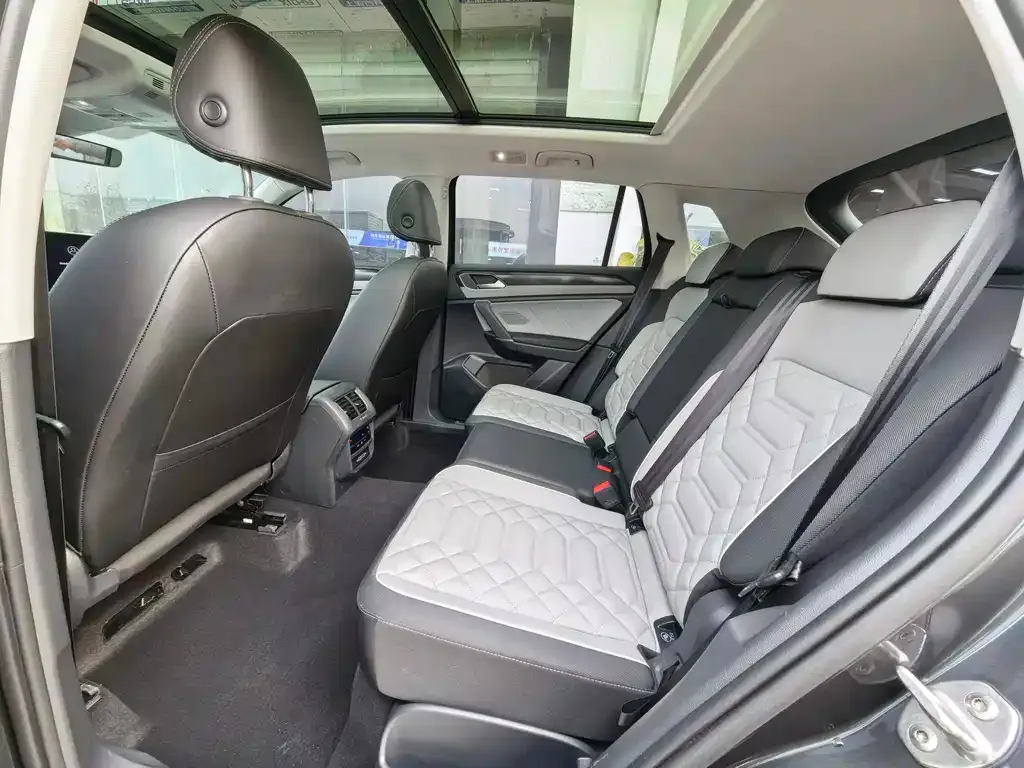 Volkswagen Tayron 2024 из CN, фото 2
