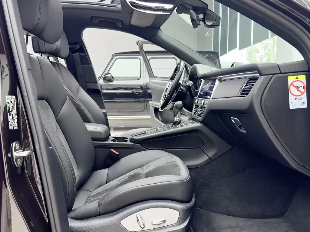 Porsche Macan 2021 из CN, фото 4
