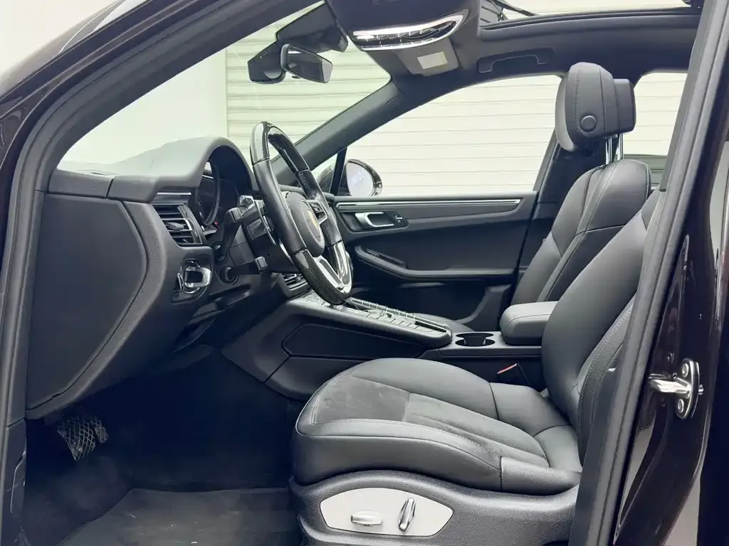 Porsche Macan 2021 из CN, фото 3
