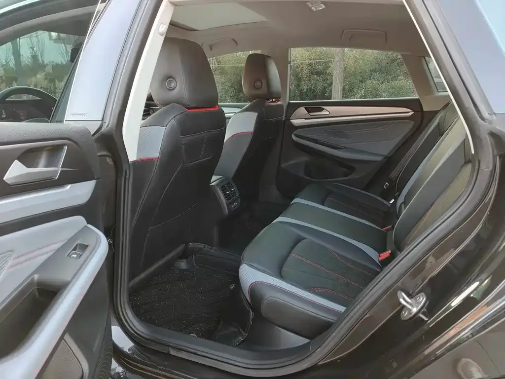 Volkswagen Lamando 2023 из CN, фото 3