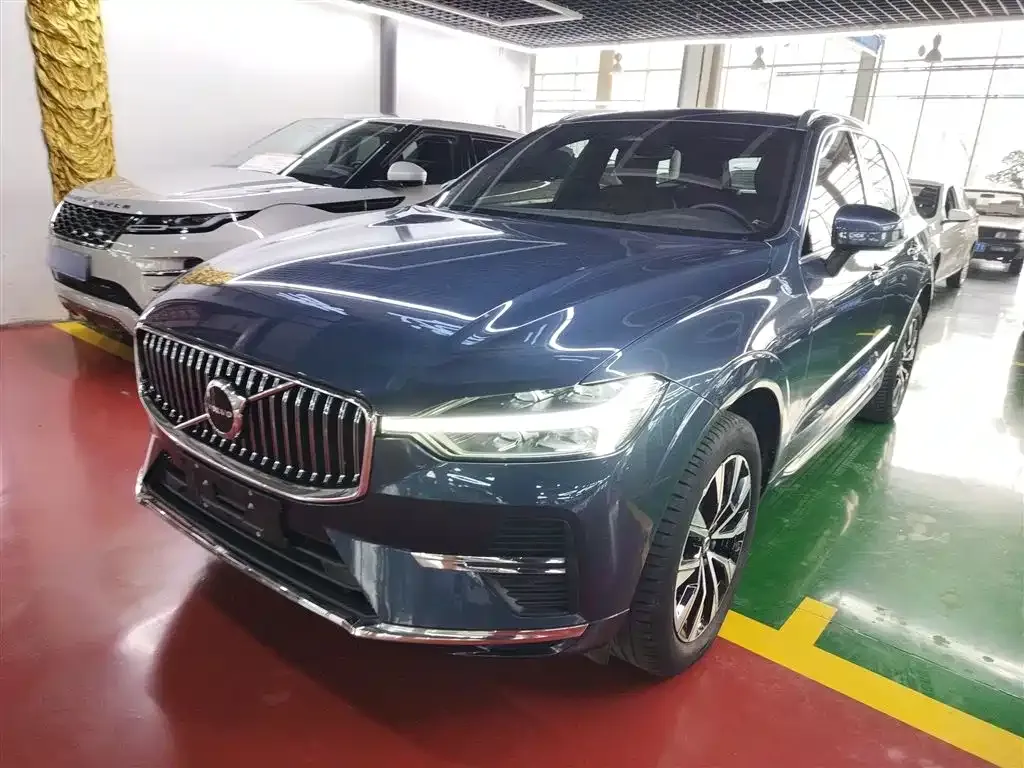Volvo XC60 2023 из CN, фото 4