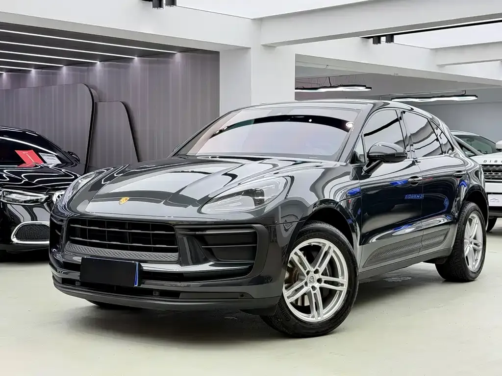Porsche Macan — фото 1
