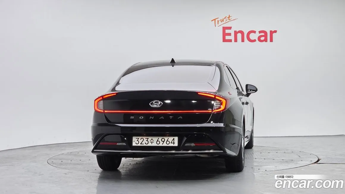 Hyundai Sonata 2022 из KR, фото 2