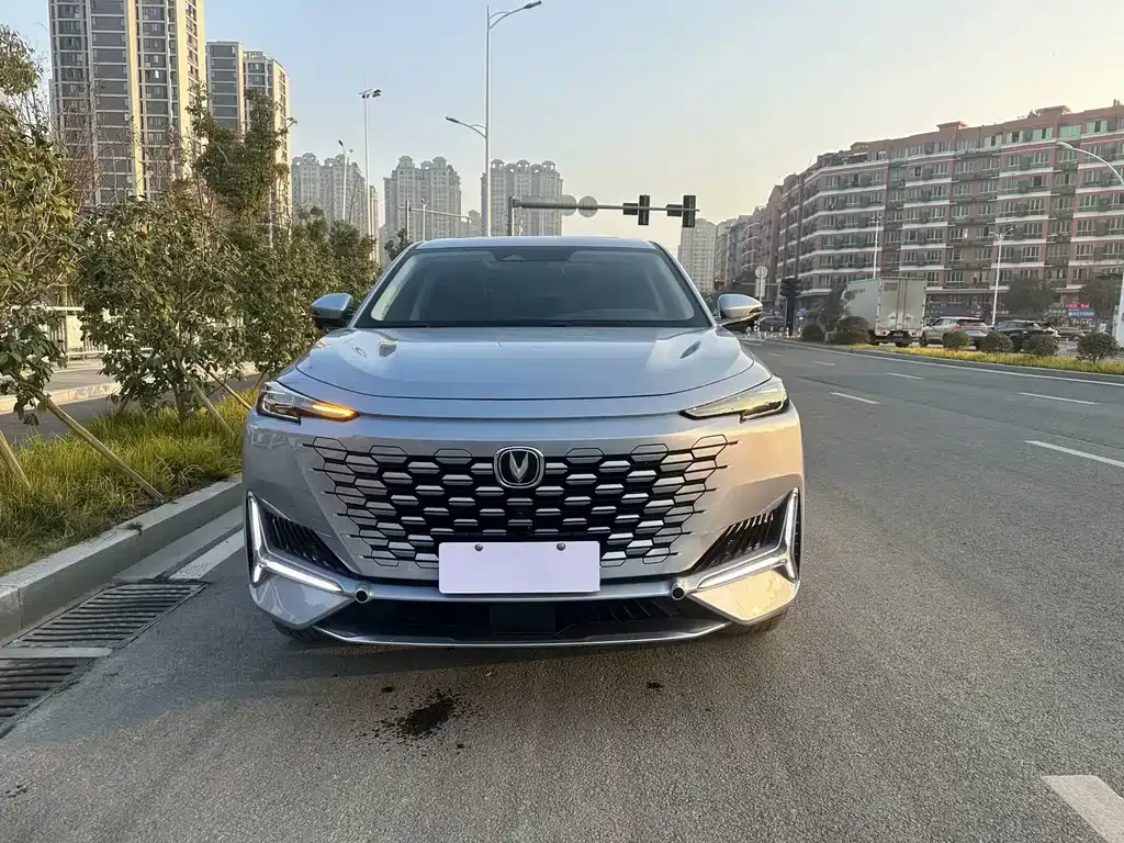 Changan UNI-K 2021 из CN, фото 2