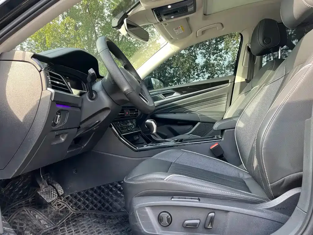 Volkswagen Passat — фото 5