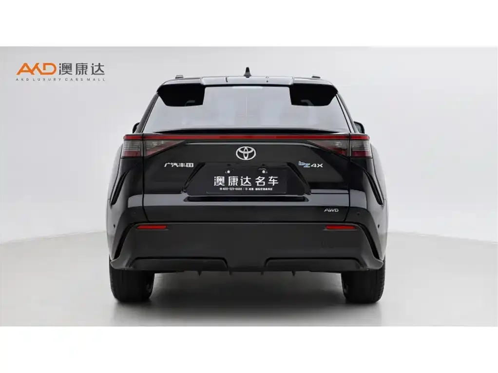 Toyota bZ4X 2022 из CN, фото 5