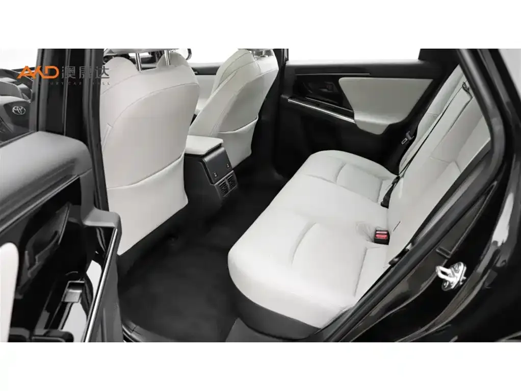 Toyota bZ4X 2022 из CN, фото 10