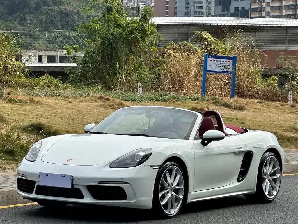 Porsche 718 2022 из CN, фото 1