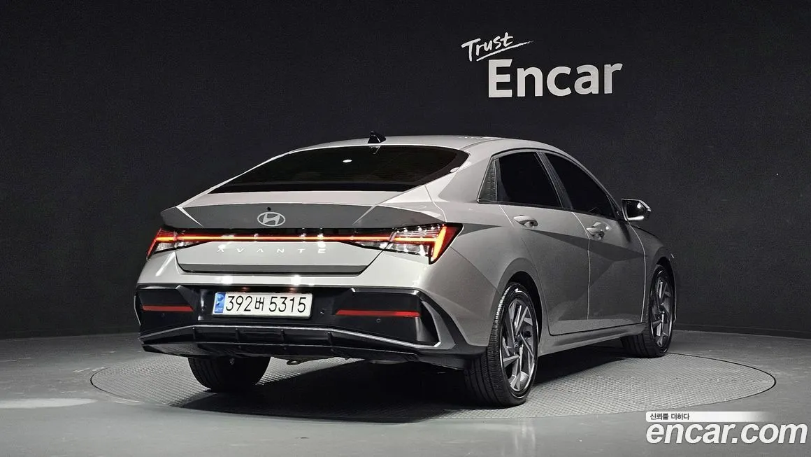 Hyundai AVANTE — фото 2