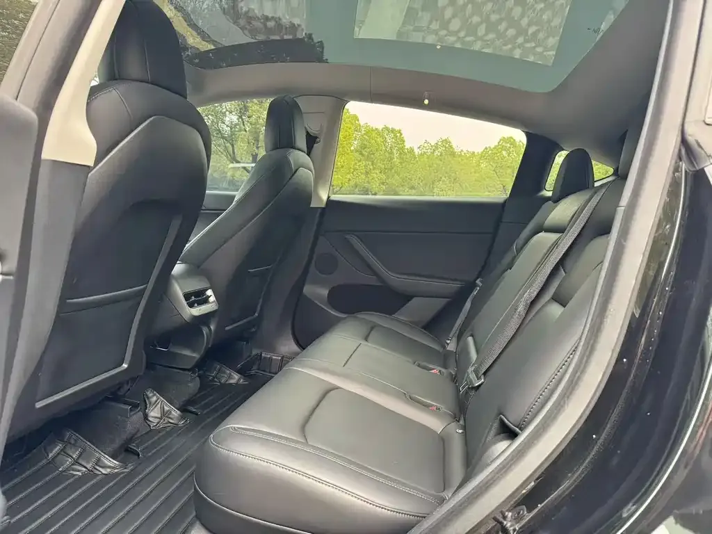 Tesla Model Y 2022 из CN, фото 4