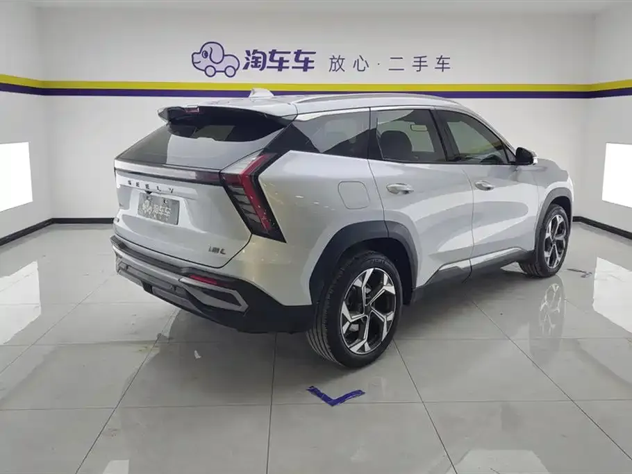 Geely Boyue L 2023 из CN, фото 4