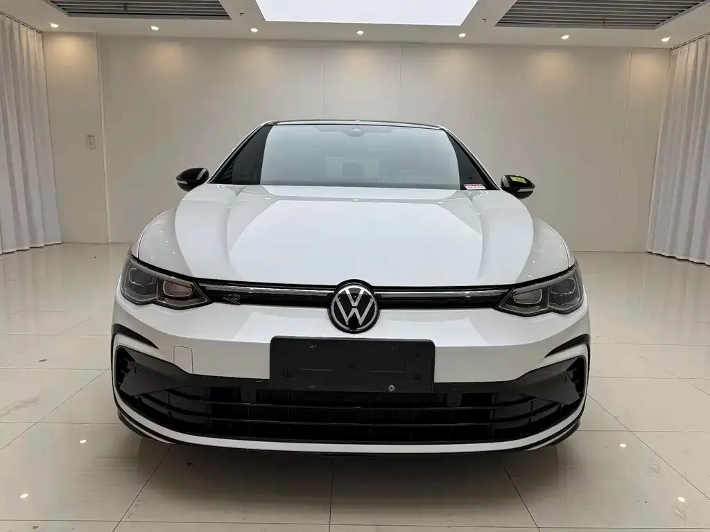 Volkswagen Golf 2021 из CN, фото 7