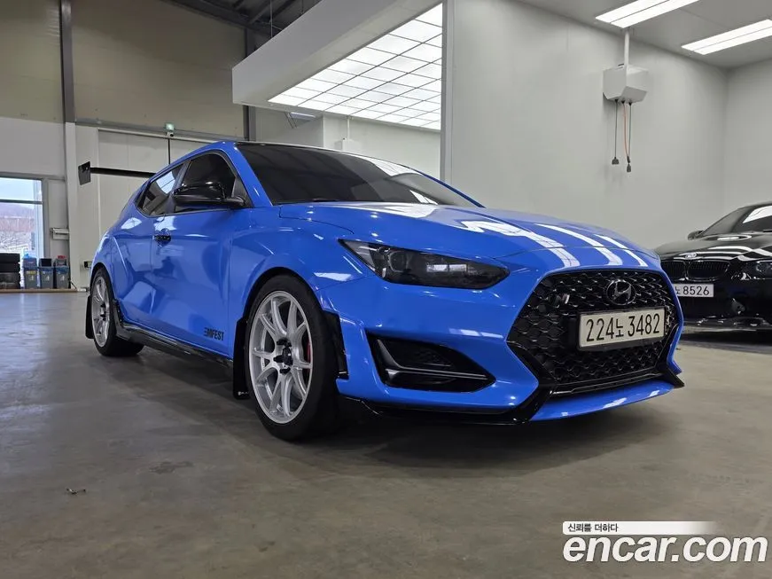 Hyundai Veloster — фото 1
