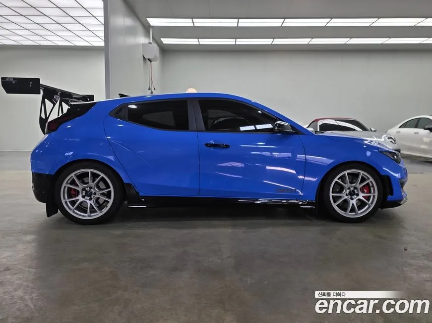 Hyundai Veloster — фото 4