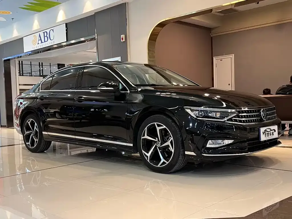 Volkswagen Magotan 2025 из CN, фото 5