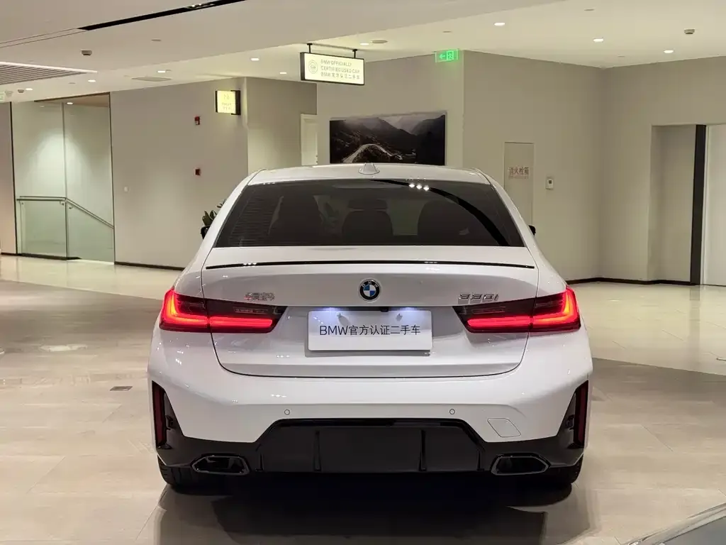 BMW 3 Series 2024 из CN, фото 4