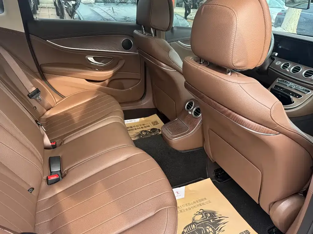Mercedes-Benz E-Class 2023 из CN, фото 4