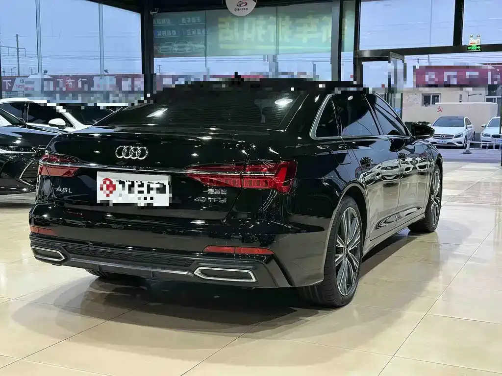 Audi A6L 2022 из CN, фото 9