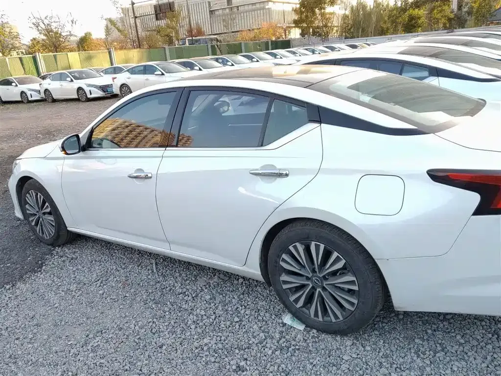 Nissan Teana 2023 из CN, фото 5