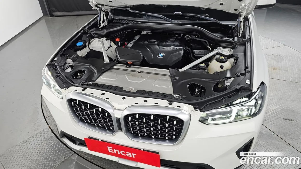 BMW X4 2023 из KR, фото 5