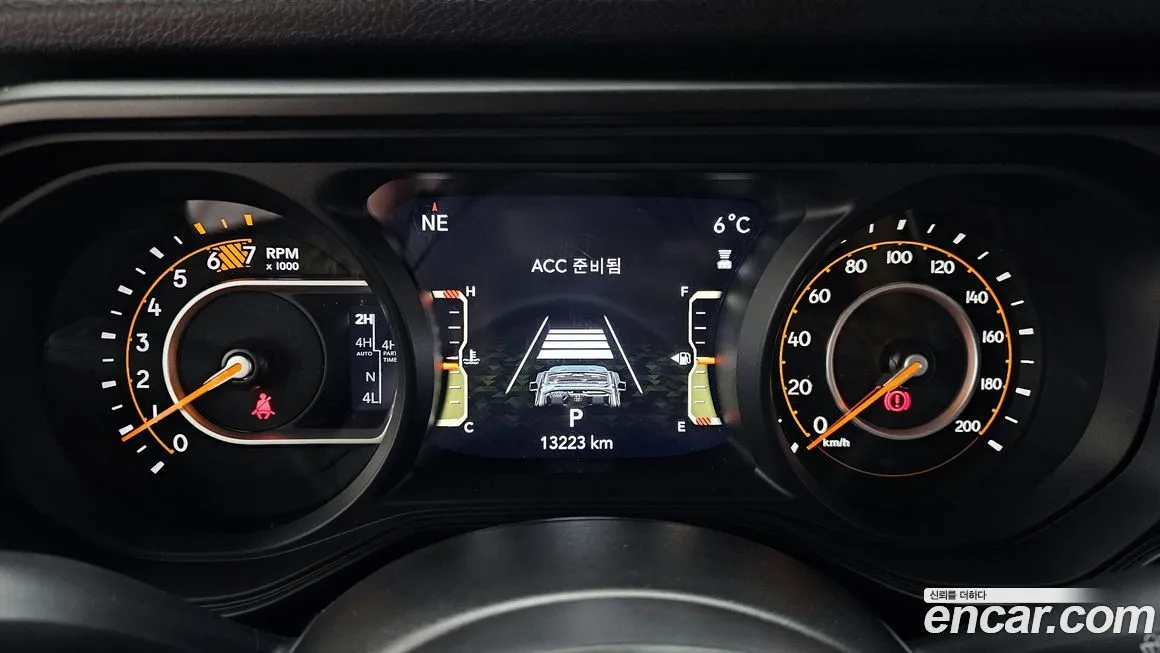 Jeep Wrangler 2024 из KR, фото 8