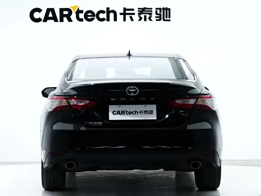 Toyota Camry 2023 из CN, фото 7